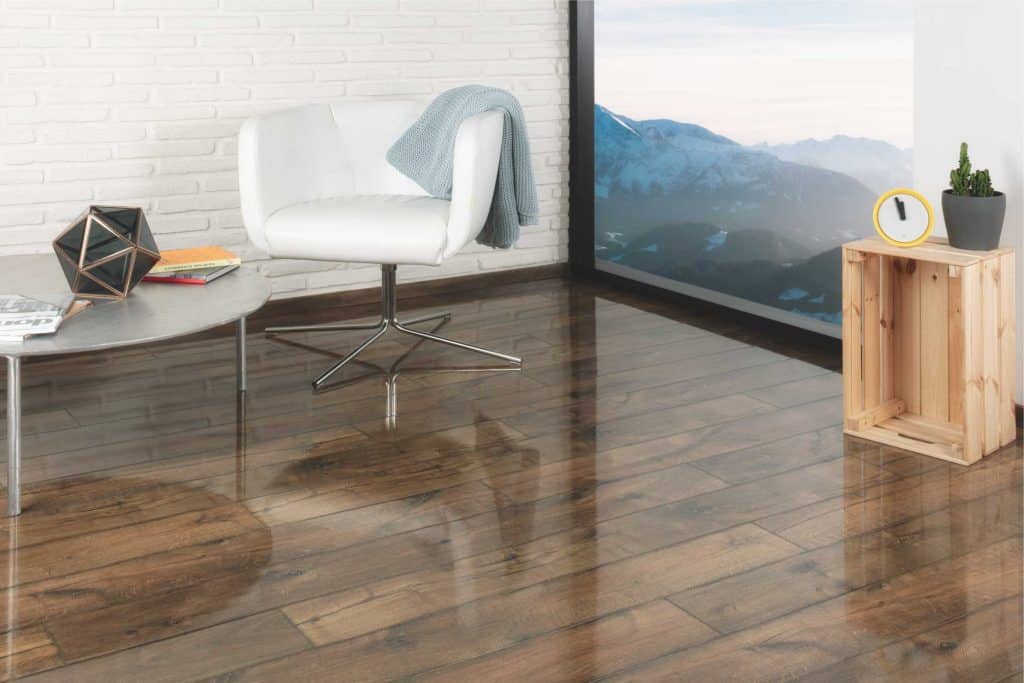 VA-0580KN8_Oak Posino 8mm_Lifestyle (3) Oak Posino 8mm flooring room view