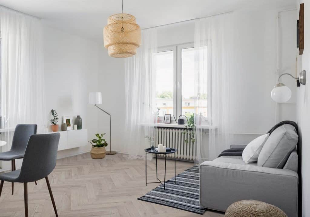img_L27J-HRG-JOINT_Oak_Robust_Grey_Herringbone_Lifestyle1_ Oak Robust Grey Herringbone Flooring Lifestyle